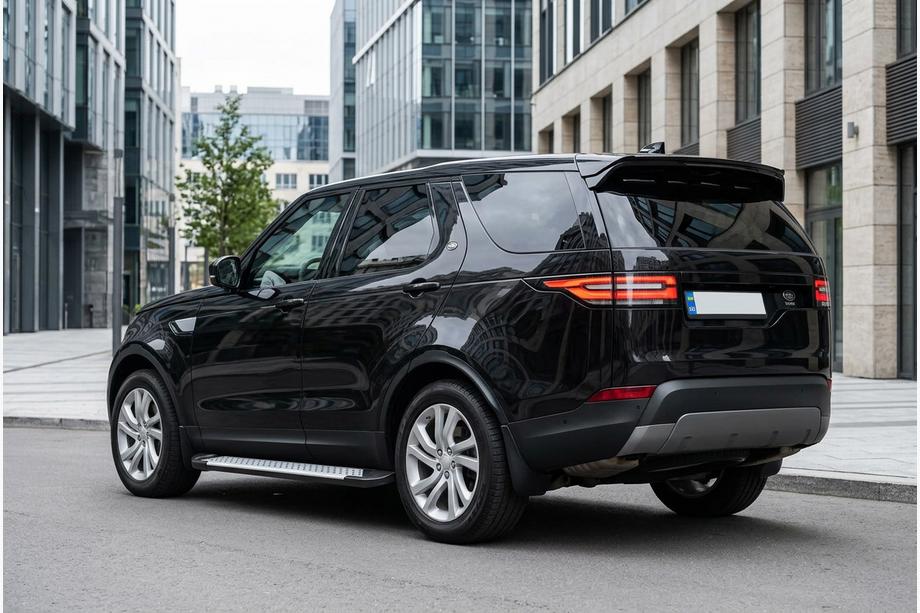 Land Rover Discovery V 2017- Progi Boczné Allmond Grey (2 szt, Aluminium) Image