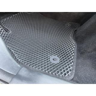 Dywaniki EVA (czarne) Nissan Leaf 2010-2017 zdjęcia 2