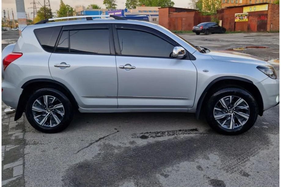 Toyota Rav 4 2006-2013 Poszerzenia nadkoli (4 szt, czarne, plastik ABS) Image