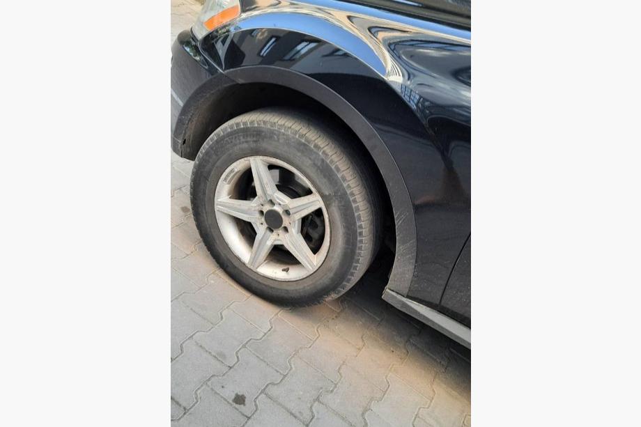 Mercedes ML W164 2005-2011 Poszerzenia nadkoli (4 szt, czarne, plastik ABS) Zdjęcia 3