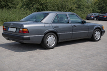 Mercedes E-сlass W124 1984–1997 Poszerzenia nadkoli 1989-1995 (4 szt, czarne, plastik ABS) zdjęcia 3