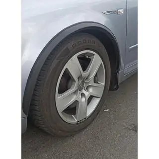 Poszerzenia nadkoli (4 szt, czarne, plastik ABS)