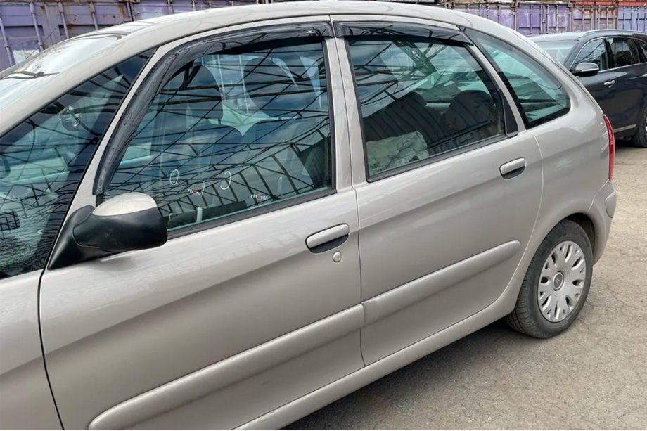 Citroen Xsara Picasso 1999-2012 Deflektory Okien (4 szt, HIC) Zdjęcia 1