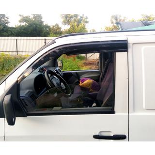 Deflektory Okien (2 szt., Sunplex Sport) Mercedes Vito W638 1996-2003 zdjęcia 2