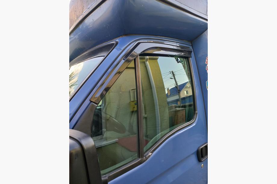 Renault Master 1998-2010 Deflektory Okien (2 szt., Sunplex Sport) Image