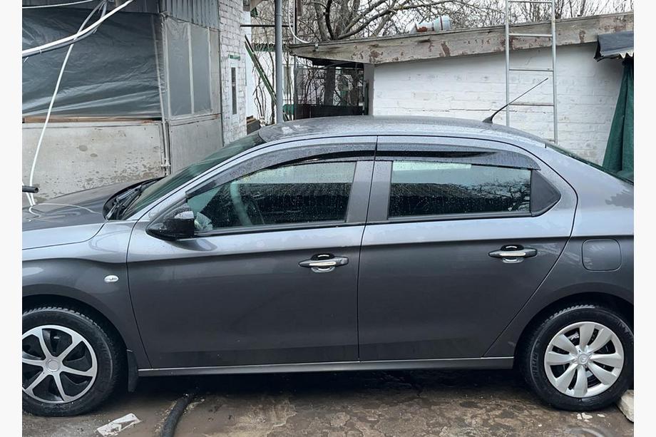 Peugeot 301 2012- Deflektory Okien (4 szt., Sunplex Sport) Image