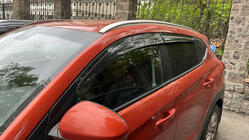 Hyundai Tucson TL 2016-2021 Deflektory Okien (4 szt., Sunplex Sport) zdjęcia 1
