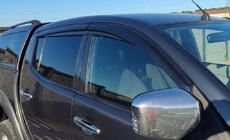 Mitsubishi L200 2006-2015 Deflektory Okien (4 szt., Sunplex Sport) zdjęcia 2