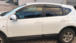 Nissan Qashqai 2007-2010 Deflektory Okien (4 szt., Sunplex Sport) zdjęcia 1