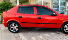 Opel Astra G classic 1998-2012 Deflektory Okien SD/HB (4 szt., Sunplex Sport) zdjęcia 4