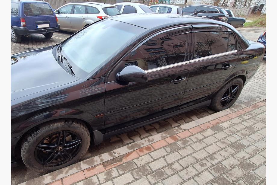 Opel Vectra C 2002-2008 Deflektory Okien SD (4 szt., Sunplex Sport) Zdjęcia 4
