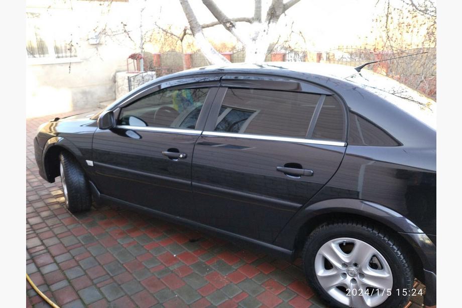 Opel Vectra C 2002-2008 Deflektory Okien SD (4 szt., Sunplex Sport) Zdjęcia 8