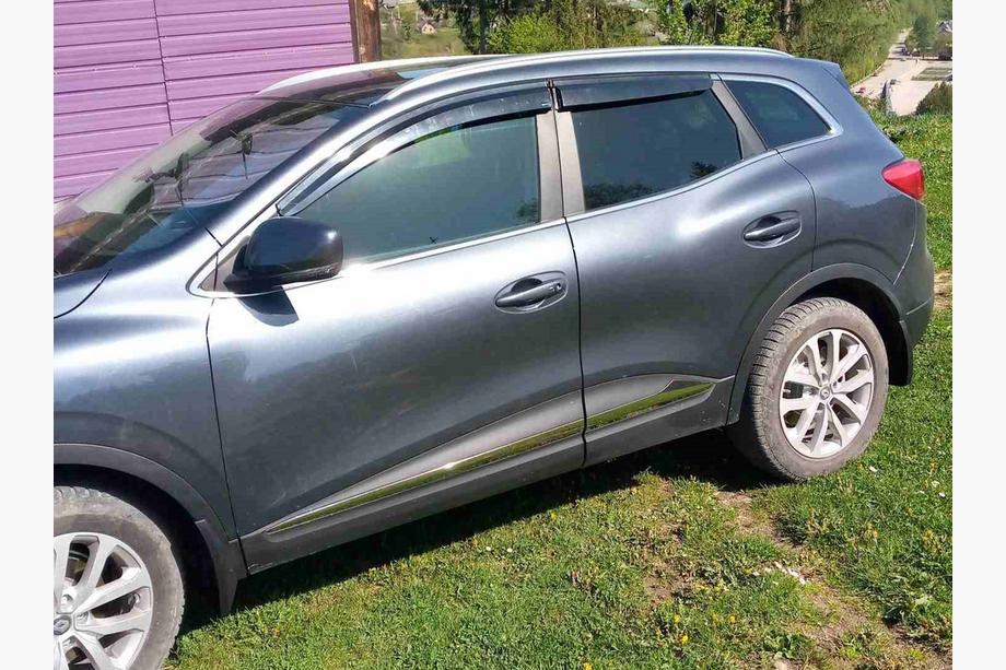 Renault Kadjar 2015-2022 Deflektory Okien (4 szt., Sunplex Sport) Zdjęcia 2