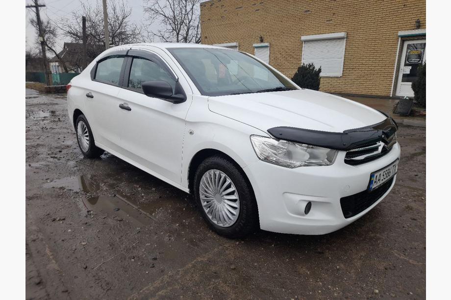 Citroen C-Elysee 2013-2022 Deflektory szyb z listwą chromowaną (4 szt., Sunplex Chrome) Zdjęcia 6