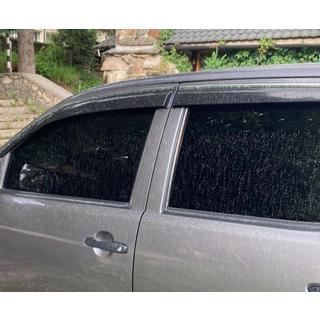 Deflektory szyb z listwą chromowaną (4 szt., Sunplex Chrome) Toyota Hilux 2006-2015 zdjęcia 3