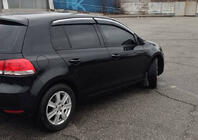 Volkswagen Golf 5 2003-2009 Deflektory szyb z listwą chromowaną (4 szt., Sunplex Chrome) zdjęcia 5