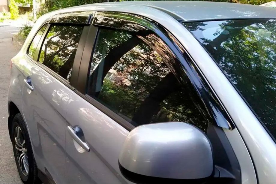 Mitsubishi ASX 2010-2023 Deflektory Okien (4 szt, HIC) Image