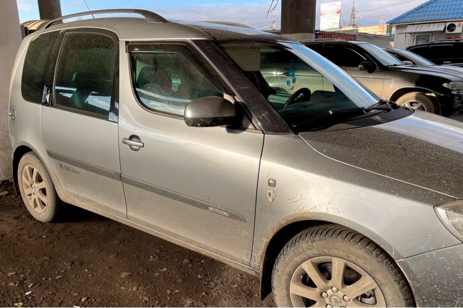 Skoda Roomster 2006-2015 Deflektory Okien (4 szt, HIC) Image