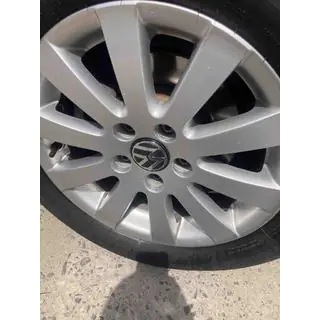 Dekielki na felgi 65/57mm 3b7601171 (4 szt) zdjęcia 4
