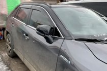 Toyota Rav 4 2019–2025 Deflektory szyb z listwą chromowaną (4 szt, HIC) zdjęcia 2