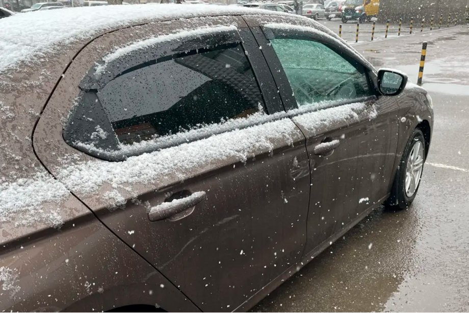 Peugeot 301 2012- Deflektory Okien (4 szt, HIC) Image