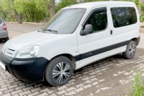 Peugeot Partner 1996-2008 Deflektory szyb 11 cm (2 szt, HIC) zdjęcia 3