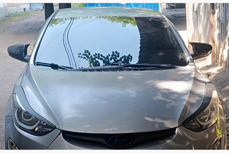 Hyundai Elantra (MD/UD) 2011-2015 Nakładki na lusterka bez wycięcia na kierunkowskaz w stylu BMW (2 szt.) Zdjęcia 5