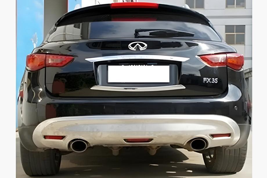 Infiniti QX70 2013-2019 Nakładka tylnego zderzaka Libao (plastik) Image