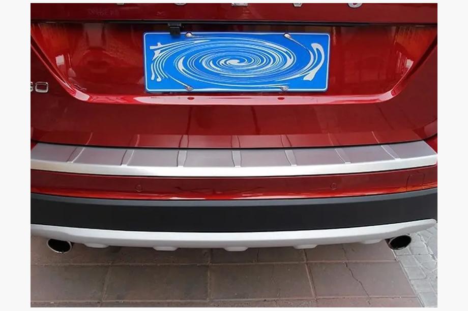 Volvo XC60 2009-2017 Nakładka na tylny zderzak Libao (2014-2017, stal nierdzewna) Image