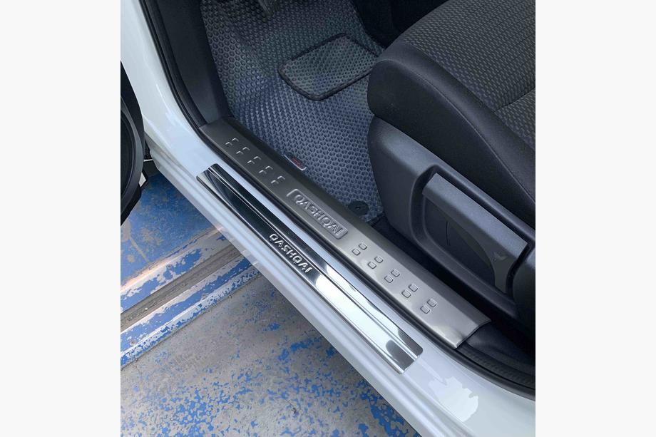Nissan Qashqai 2014-2021 Nakładki progowe (Plastik) Libao Zdjęcia 2