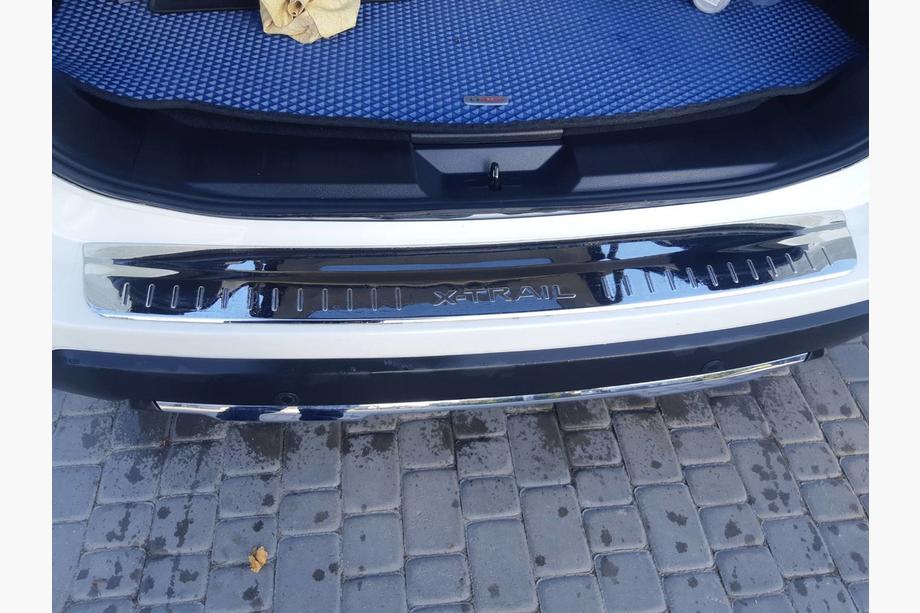 Nissan X-trail T32/Rogue 2014-2021 Nakładka na tylny zderzak Libao Stal Nierdzewna Image