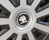 Skoda Naklejki na dekielki felg 54mm (4szt) zdjęcia 1