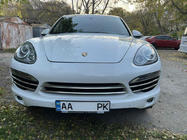 Porsche Cayenne 2010-2017 Nakładki na grill Libao zdjęcia 3