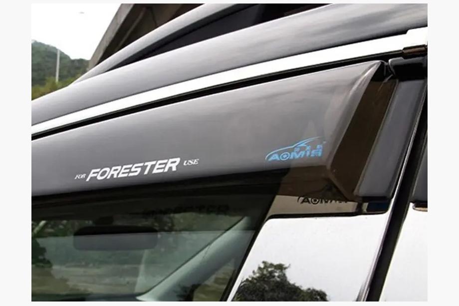 Subaru Forester 2013-2018 Deflektory szyb z chromem (4 szt, Aomis) Image