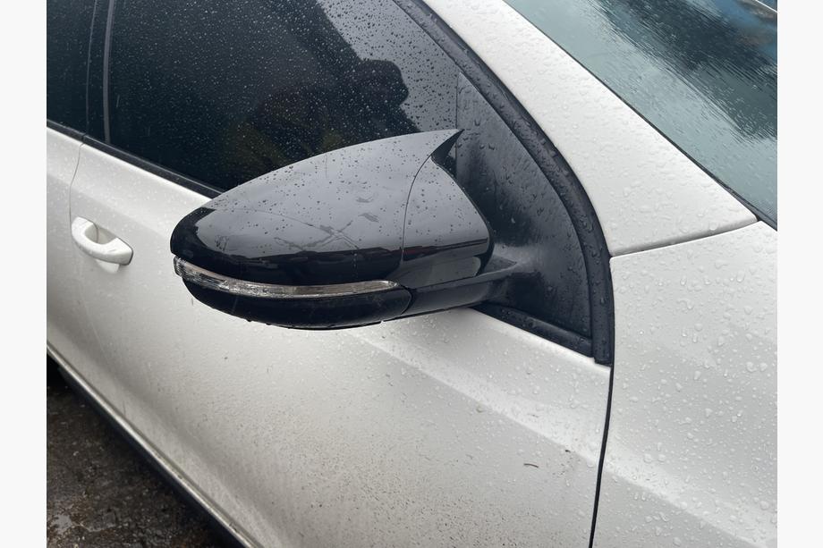 Volkswagen Touran 2010-2015 Nakładki na Lusterka RLine-Look (2 szt.) Image