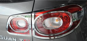 Volkswagen Tiguan 2007-2016 Nakladki na Lampy Tylne Libao 2007-2011 (2 szt., plastik) zdjęcia 1
