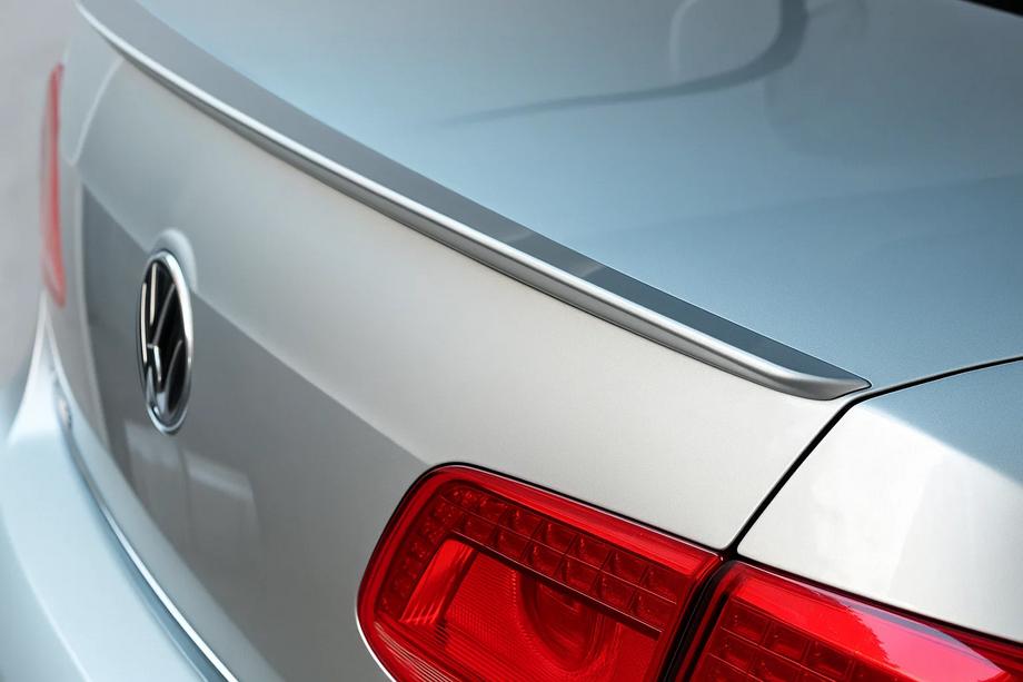 Volkswagen Passat B7 2012-2015 Spojler Libao (tworzywo ABS, do EU) Image