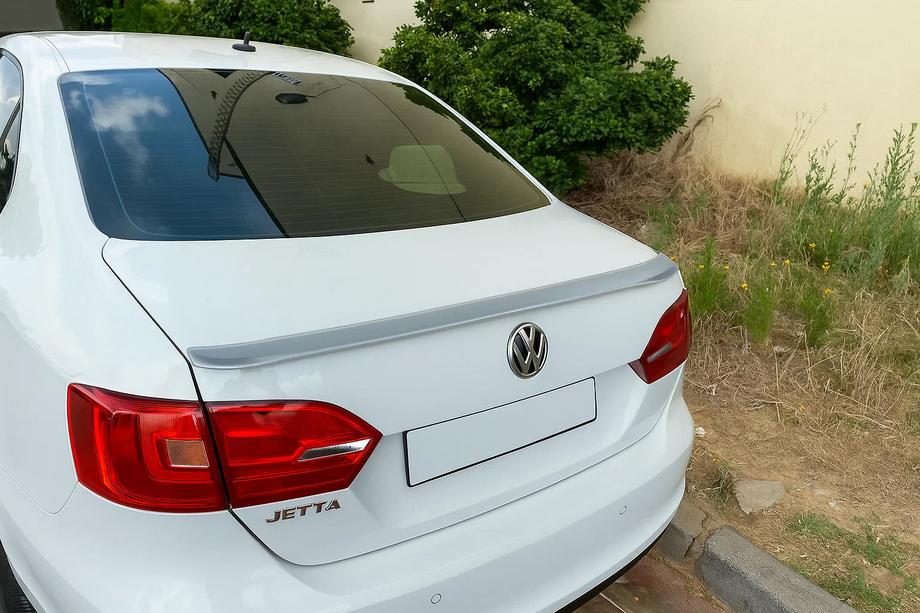 Volkswagen Jetta 2006-2011 Spoiler Libao (Tworzywo ABS) Image