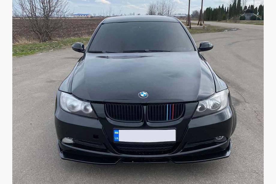 Uniwersalna dokładka przedniego zderzaka Niken Black (ABS) Zdjęcia 5