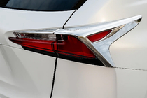 Lexus NX 2014-2021 Chromowane Nakładki na Lampy Tylne (2 szt, ABS) zdjęcia 1