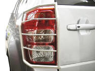 Suzuki Grand Vitara 2005-2017 Osłony tylnych lamp (stal nierdzewna) zdjęcia 5