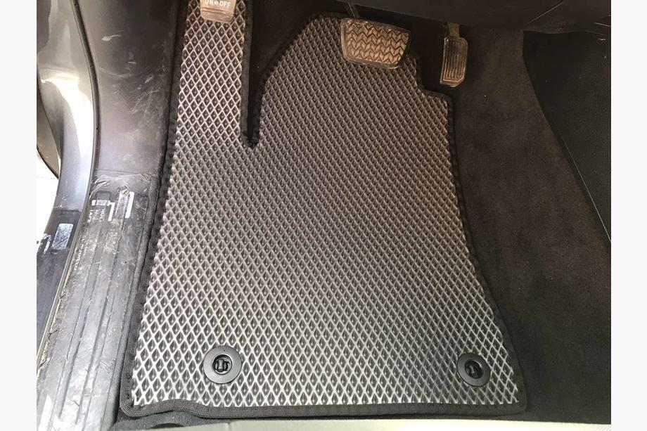 Toyota Tundra 2007-2021 Dywaniki EVA (Czarny) Image