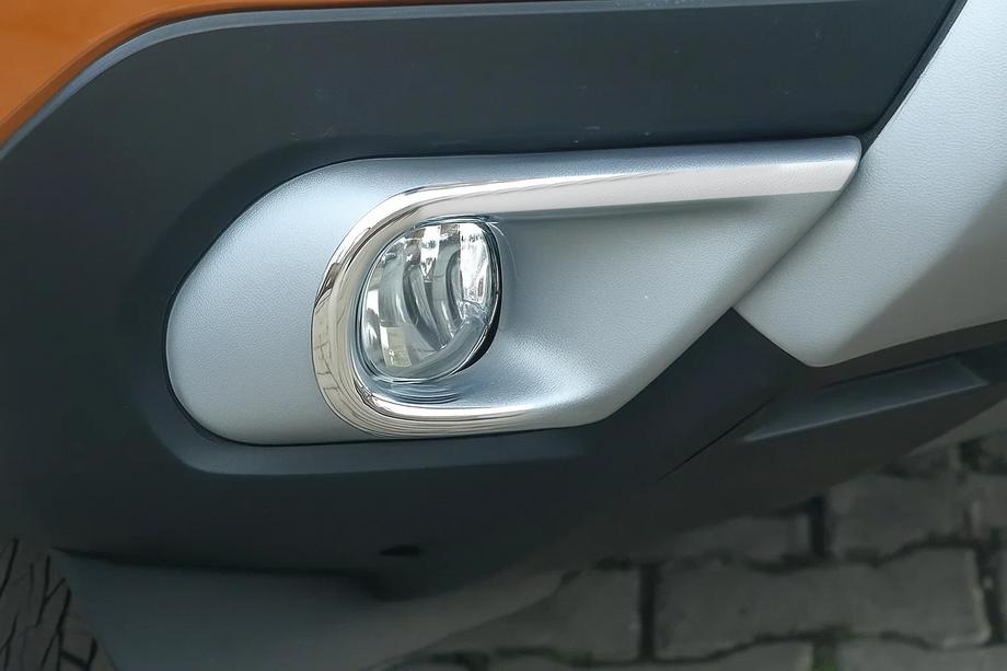 Renault Kangoo/Express 2021- Nakładki na światła przeciwmgielne (2 szt, stal nierdzewna) Image