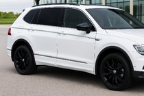 Volkswagen Tiguan 2016-2023 Listwy drzwiowe Carmos (4 szt, stal nierdzewna) zdjęcia 1