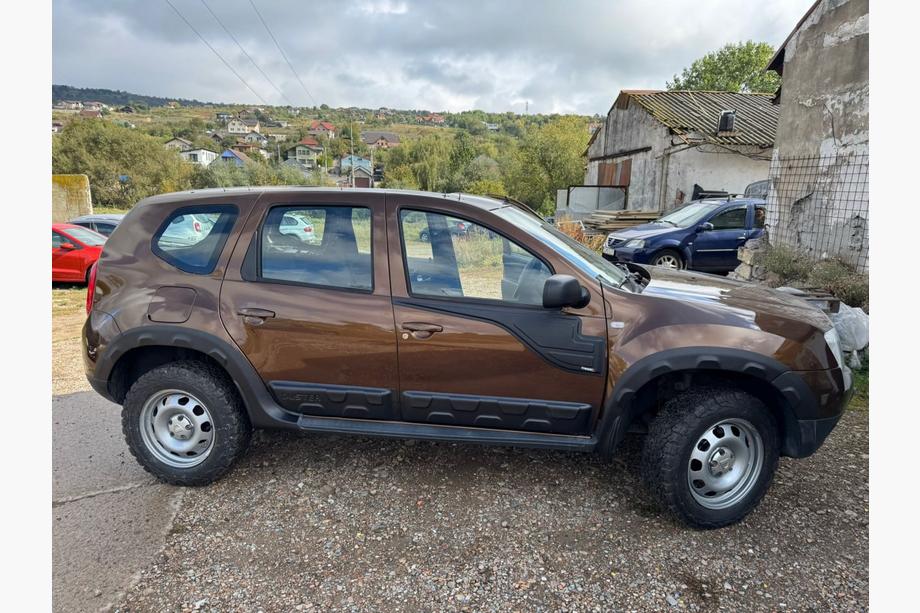 Dacia Duster 2008-2018 Górne Listwy Drzwiowe (2szt) Image