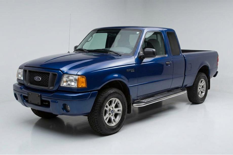 Ford Ranger 2002-2006 Progi Boczne Maydos V2 (2 szt., Aluminium i Stal Nierdzewna) Image