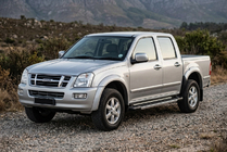 Isuzu D-Max 2002-2011 Progi Boczné RedLine (2007-2012, 2 szt., Aluminium) zdjęcia 1
