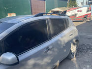 Nissan Leaf 2010-2017 Relingi dachowe Skyport (czarne) zdjęcia 3