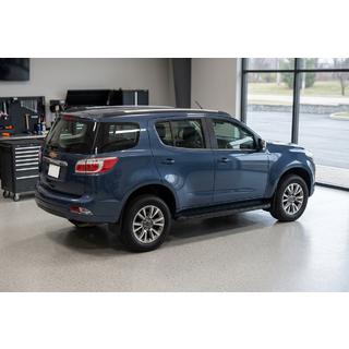 Progi Boczné Tayga Black (2 szt., Aluminium) zdjęcia 1