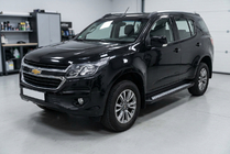 Chevrolet Trailblazer 2012-2019 Progi Boczné Vision New Black (2 szt., Aluminium) zdjęcia 1